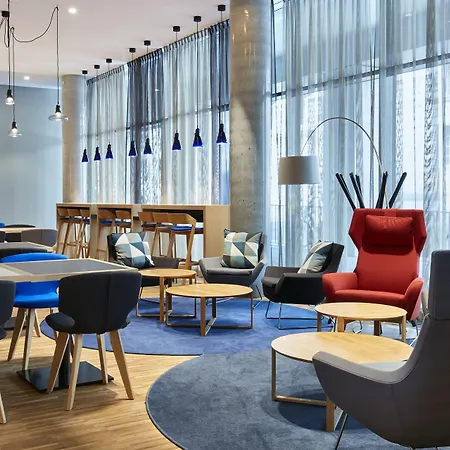 Holiday Inn Express - Berlin - Alexanderplatz By Ihg Hotel 3*
