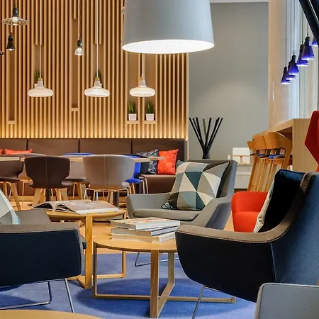 Holiday Inn Express - Berlin - Alexanderplatz By Ihg 3*