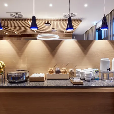 Express - - Alexanderplatz By Ihg 3* Berlín